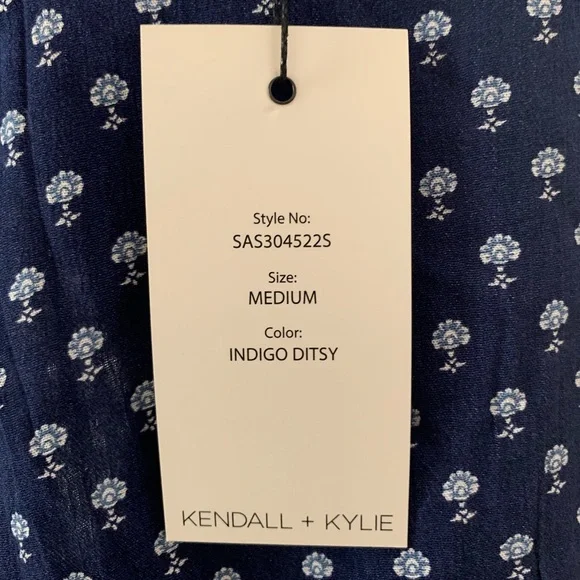 NWT Kendall + Kylie Indigo Ditsy Blouse - Picture 4 of 4